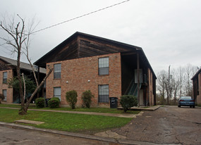 1632 Cedar Lake Dr Apartments