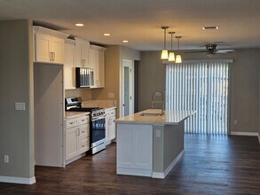 1803 Rollando Dr in Bullhead City, AZ - Building Photo - Building Photo