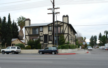 7504 Sepulveda Blvd in Van Nuys, CA - Building Photo - Building Photo