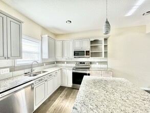 256 Liner Cove Rd in Waynesville, NC - Building Photo - Building Photo