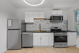 99 Dana Ave in Albany, NY - Building Photo - Building Photo