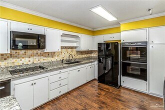 1706 Hibiscus Ave in McAllen, TX - Building Photo - Building Photo