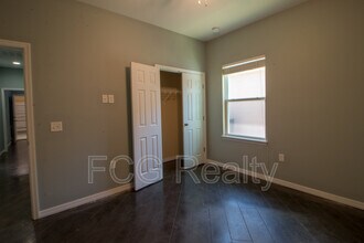 3169 Whispering Trails Ave in Winter Haven, FL - Foto de edificio - Building Photo