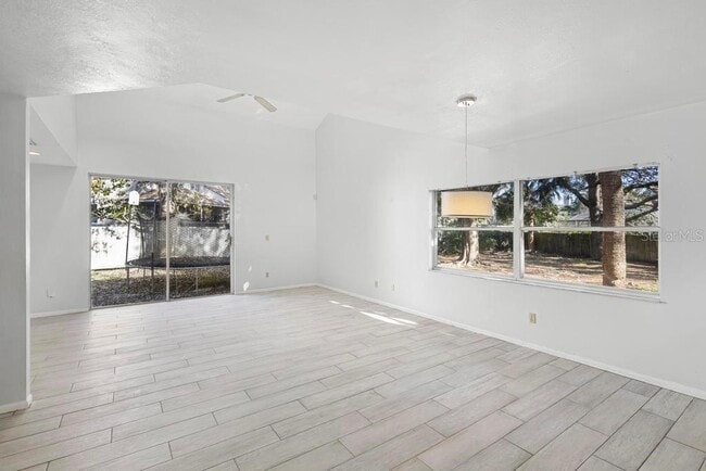 7219 Hunterdon Dr in Orlando, FL - Building Photo - Building Photo