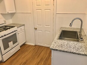 918 Watson St SW, Unit 2 in Grand Rapids, MI - Foto de edificio - Building Photo