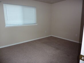 223 Hudson Ave in Nampa, ID - Building Photo - Building Photo