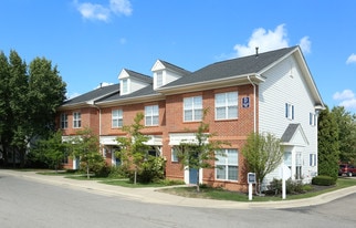 Estates at New Albany in Columbus, OH - Building Photo