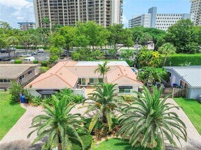 1820 Bel Air Ave in Pompano Beach, FL - Building Photo - Building Photo