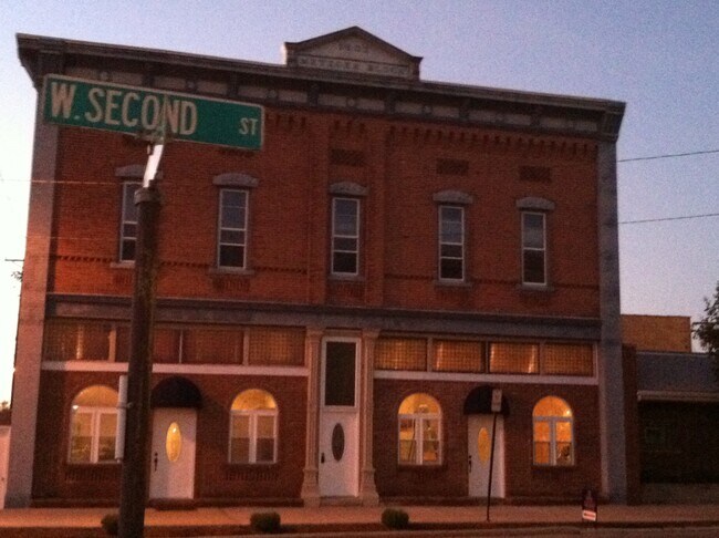 208 N Canal St in Delphos, OH - Building Photo - Building Photo