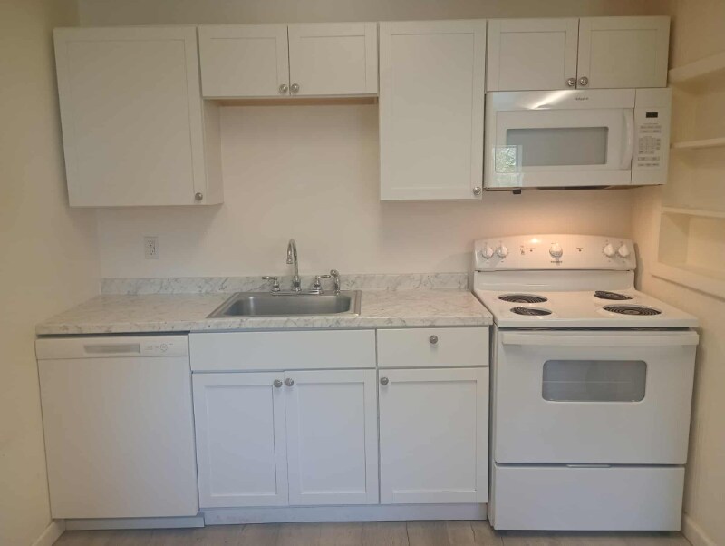 15701 Lower Georges Creek Rd SW in Lonaconing, MD - Building Photo