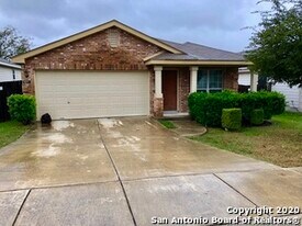 671 Rattler Bluff in San Antonio, TX - Building Photo
