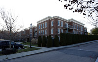 The Residences At Chestnut Hill in Newton, MA - Building Photo - Building Photo