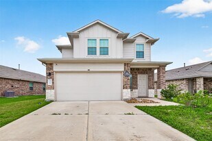 2315 Spruce Clf Ln in Spring, TX - Building Photo