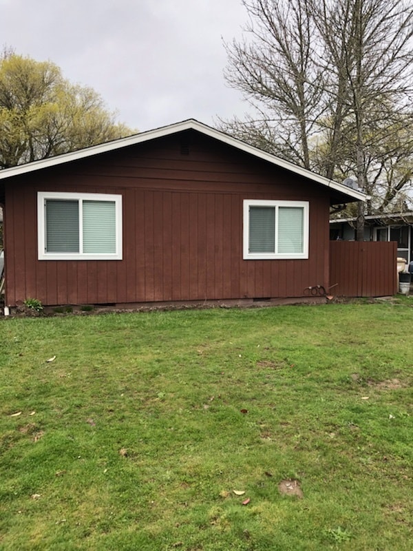 1955 NW Hayes Ave in Corvallis, OR - Building Photo - Building Photo