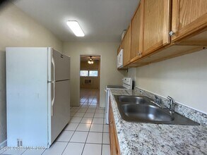 102 Center St in Cocoa, FL - Building Photo - Building Photo