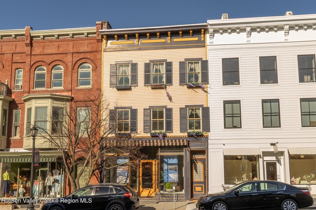 property at 430 Warren St