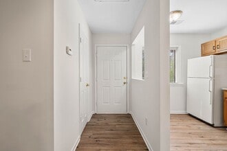 4091 N Course Dr in Charlotte, NC - Building Photo - Building Photo