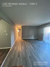 3382 McHenry Ave in Cincinnati, OH - Building Photo - Building Photo