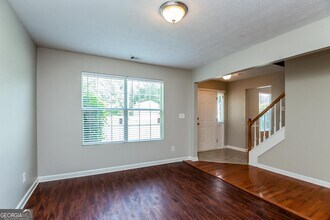 1305 Sandybrook Ct in Lithonia, GA - Building Photo - Building Photo