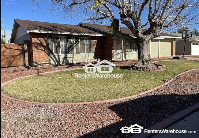 property at 4136 W Beryl Ave