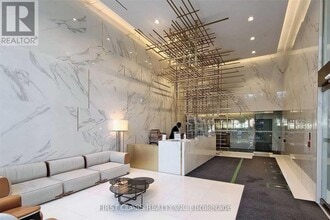 85-2385 Wood St in Toronto, ON - Building Photo - Building Photo