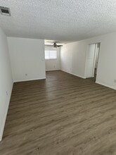 1107 W 23rd St, Unit B in San Pedro, CA - Building Photo - Building Photo