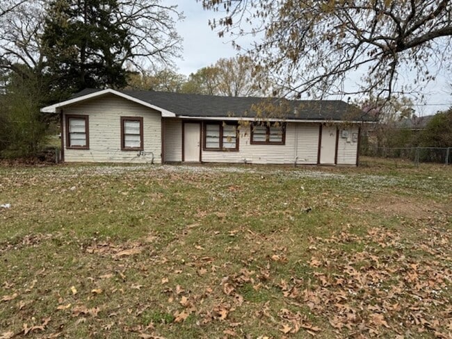 property at 1019 Peyton Ave