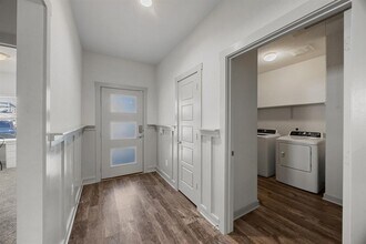 100 Deserti Rd in Leander, TX - Building Photo - Building Photo