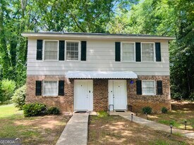 606 Elm St in Lagrange, GA - Building Photo