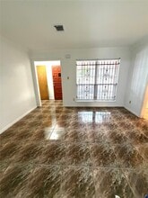 10618 Wolbrook St in Houston, TX - Building Photo - Building Photo