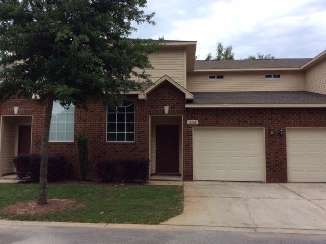 property at 2200 Hadleigh Hills Ct