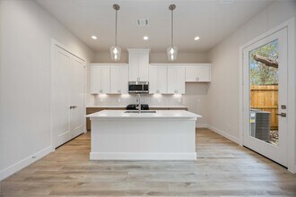 6112 De Campo St in Houston, TX - Building Photo - Building Photo