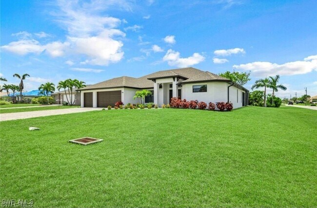 1156 SW 40th Terrace in Cape Coral, FL - Building Photo - Building Photo