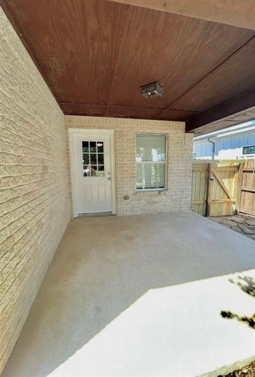 1008 N Bishop St in San Marcos, TX - Building Photo - Building Photo