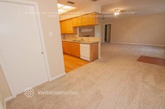 15823 Blackhawk Blvd in Friendswood, TX - Building Photo - Building Photo