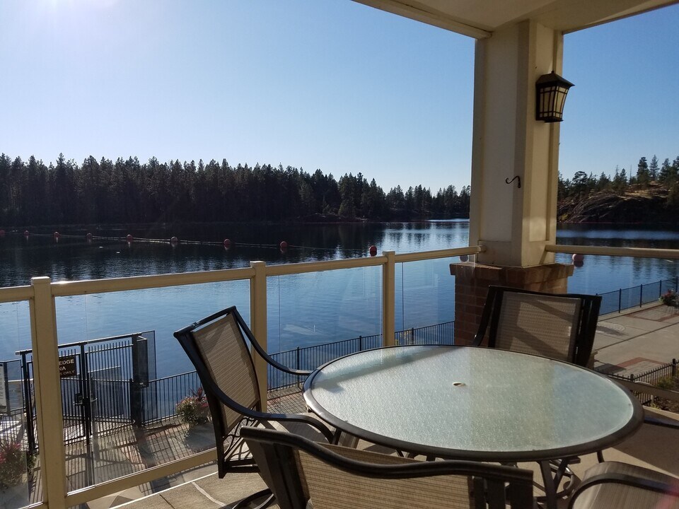 415 W Waterside Dr in Post Falls, ID - Building Photo