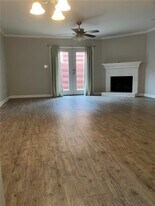 2912 Webb Bridge Rd in Alpharetta, GA - Building Photo