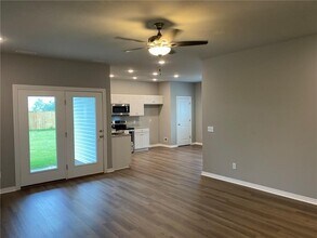 221 Williams ct in Centerton, AR - Building Photo - Building Photo