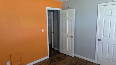 1828 Hasley Dr in The Village, OK - Building Photo - Building Photo