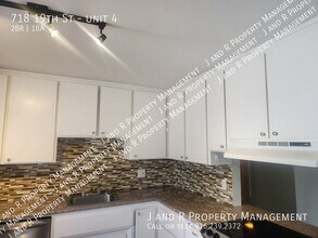 718 19th St in Sacramento, CA - Building Photo - Building Photo