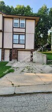 125 Kindred Ave in Bonner Springs, KS - Building Photo - Building Photo