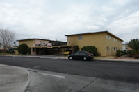 1909 Santa Paula Dr in Las Vegas, NV - Foto de edificio - Building Photo