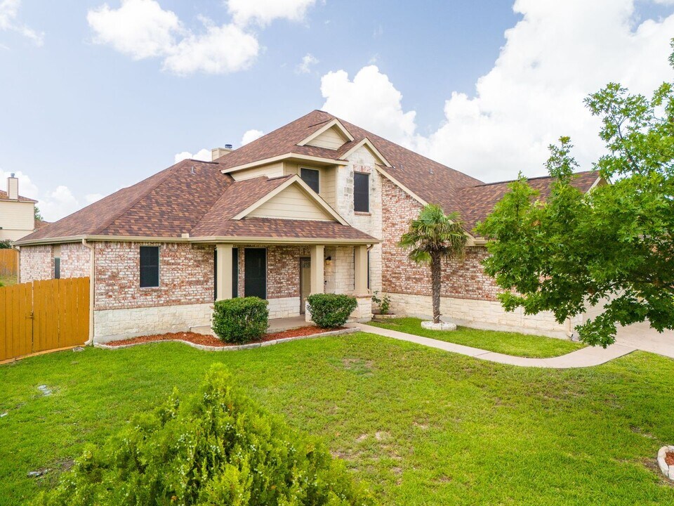 5908 Mosaic Trail in Killeen, TX - Building Photo