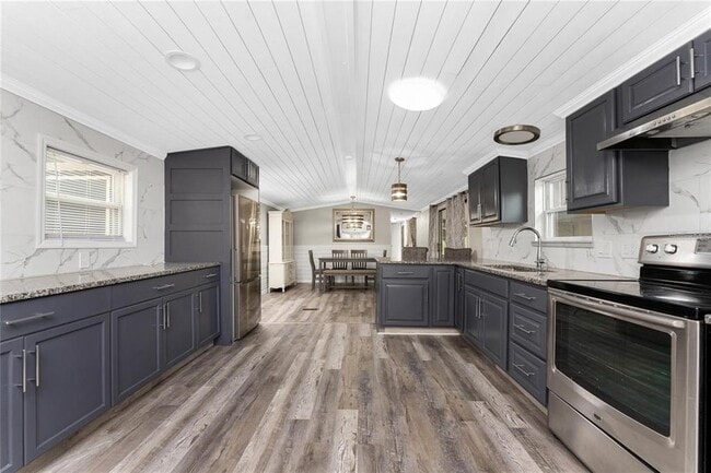 15430 Olive Cir in Punta Gorda, FL - Building Photo - Building Photo