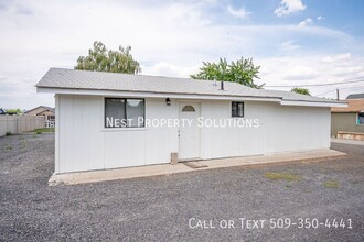 223 5th Ave in Soap Lake, WA - Building Photo - Building Photo