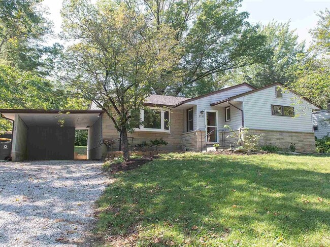 2536 E 8th St in Bloomington, IN - Building Photo - Building Photo