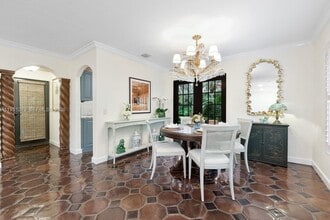 226 Chilean Ave in Palm Beach, FL - Building Photo - Building Photo