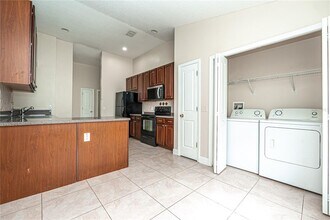 2709 Lucas Lakes Ln in Kissimmee, FL - Building Photo - Building Photo