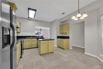 2100 Granite Ave in Mission, TX - Building Photo - Building Photo