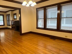 4218 N Monitor Ave in Chicago, IL - Building Photo - Building Photo